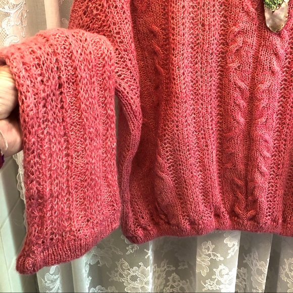 FREE PEOPLE * NWOT Pink Slouchy Bubble Sweater - Picture 9 of 10